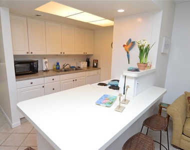 12760 Indian Rocks Road - Photo Thumbnail 5