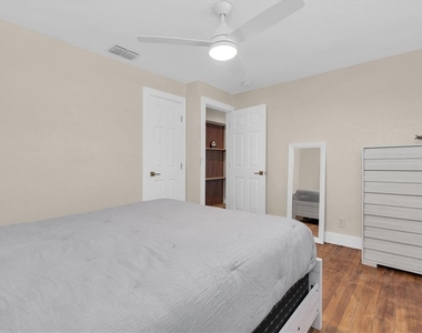518 77th Avenue - Photo Thumbnail 29
