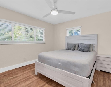 518 77th Avenue - Photo Thumbnail 27