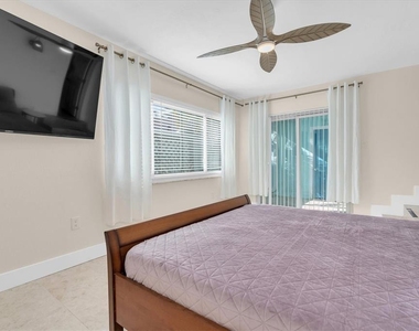 518 77th Avenue - Photo Thumbnail 21