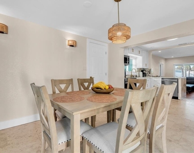 518 77th Avenue - Photo Thumbnail 11