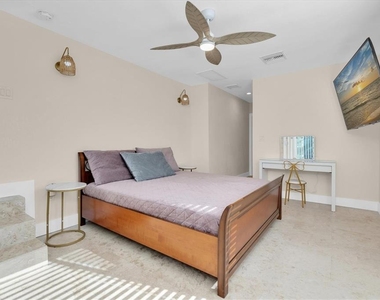 518 77th Avenue - Photo Thumbnail 19