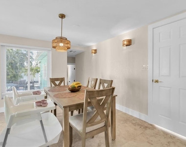 518 77th Avenue - Photo Thumbnail 12