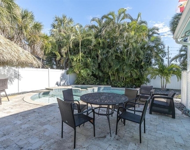 518 77th Avenue - Photo Thumbnail 18