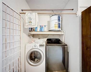 762 Barbara Street - Photo Thumbnail 28