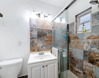 762 Barbara Street - Photo Thumbnail 27