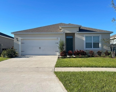 521 Nicken Grove - Photo Thumbnail 2