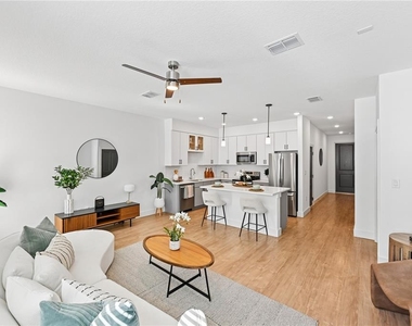 1898 Zac Street - Photo Thumbnail 6