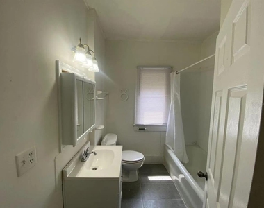 4427 Raleight Street - Photo Thumbnail 12