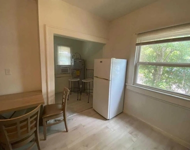 4427 Raleight Street - Photo Thumbnail 10