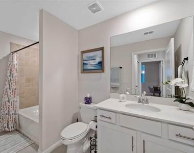 12280 Wellen Golf Street - Photo Thumbnail 11