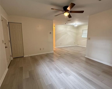 15615 Nw 138th Drive - Photo Thumbnail 5