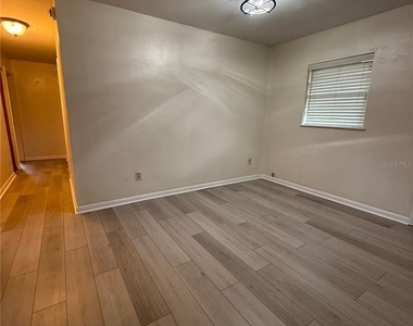 15615 Nw 138th Drive - Photo Thumbnail 8