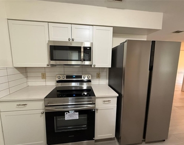15615 Nw 138th Drive - Photo Thumbnail 14