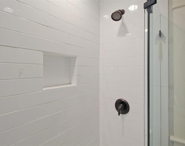 2321 18th Avenue W - Photo Thumbnail 19