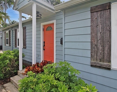 2321 18th Avenue W - Photo Thumbnail 3