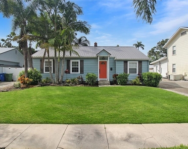2321 18th Avenue W - Photo Thumbnail 1