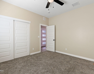 9853 La Morenita Circle - Photo Thumbnail 13