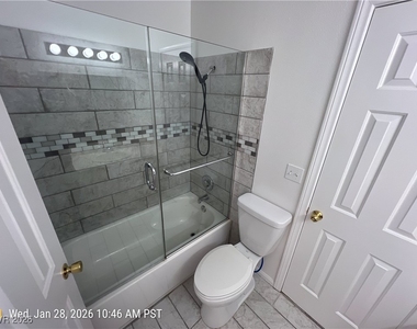 920 Twinkling Sky Avenue - Photo Thumbnail 13