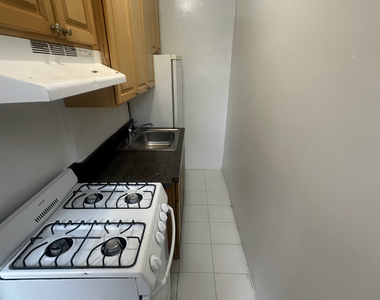  West 187th Street - Photo Thumbnail 10