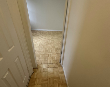  West 187th Street - Photo Thumbnail 7