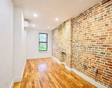588 Quincy Street - Photo Thumbnail 1