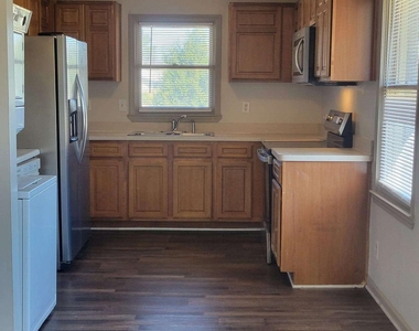 1063 Pleasant Hill Road - Photo Thumbnail 3