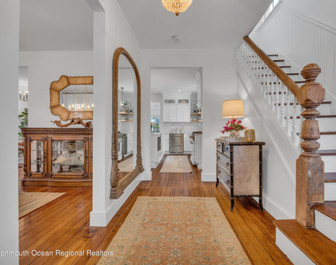21 Pearce Avenue - Photo Thumbnail 4