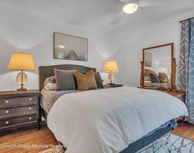 21 Pearce Avenue - Photo Thumbnail 15