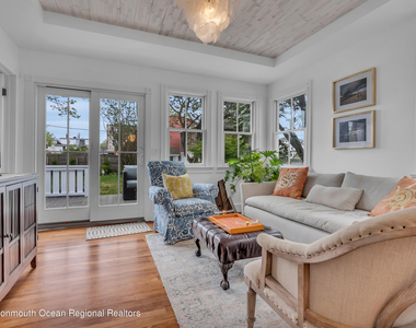 21 Pearce Avenue - Photo Thumbnail 12