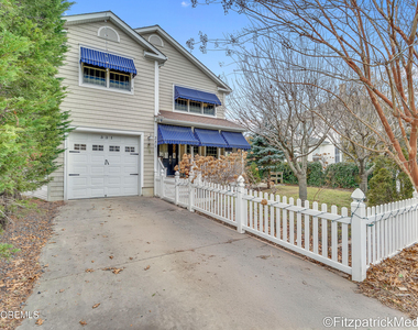 331 Richmond Avenue - Photo Thumbnail 1
