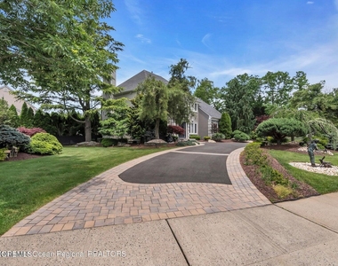7 Mackenzie Road - Photo Thumbnail 33