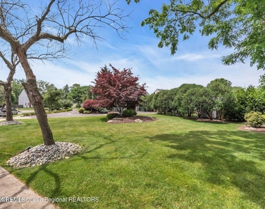 7 Mackenzie Road - Photo Thumbnail 35