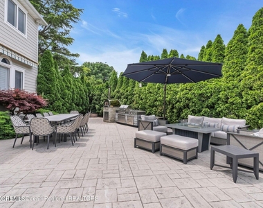 7 Mackenzie Road - Photo Thumbnail 36