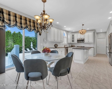 7 Mackenzie Road - Photo Thumbnail 13