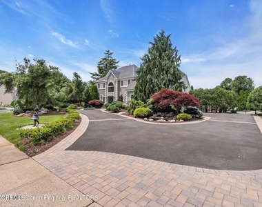 7 Mackenzie Road - Photo Thumbnail 34