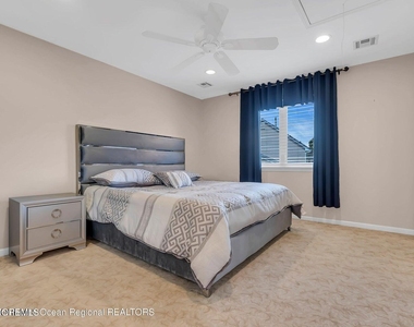 7 Mackenzie Road - Photo Thumbnail 25