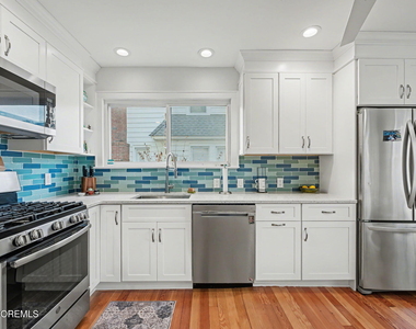 404 Monmouth Avenue - Photo Thumbnail 10