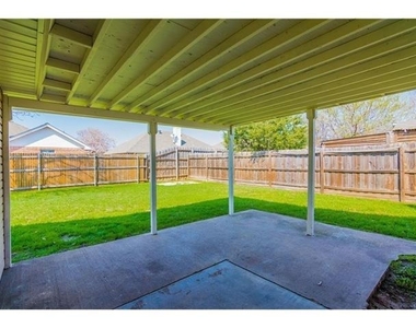 1080 W Hills Terrace - Photo Thumbnail 13