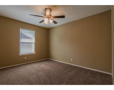 1080 W Hills Terrace - Photo Thumbnail 10