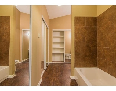 1080 W Hills Terrace - Photo Thumbnail 9
