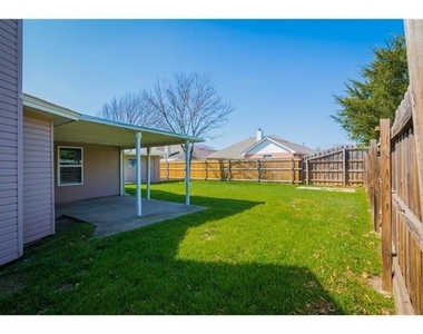1080 W Hills Terrace - Photo Thumbnail 14