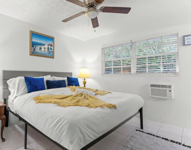 820 Ne 16th Avenue - Photo Thumbnail 3