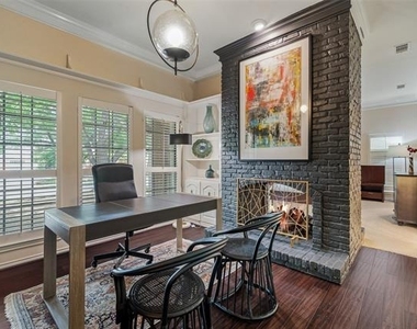 2004 Crown Knoll Lane - Photo Thumbnail 17