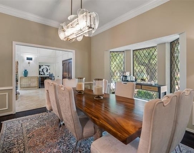 2004 Crown Knoll Lane - Photo Thumbnail 7