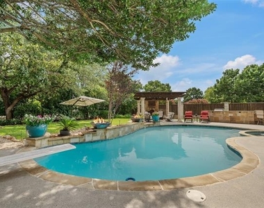 2004 Crown Knoll Lane - Photo Thumbnail 28