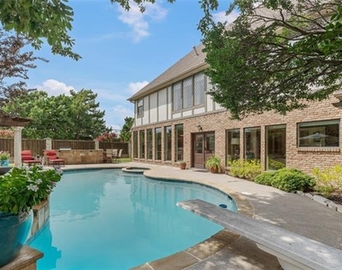 2004 Crown Knoll Lane - Photo Thumbnail 27