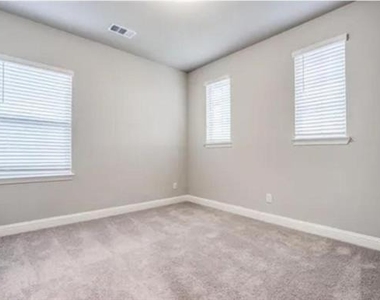 4146 Perch Drive - Photo Thumbnail 13