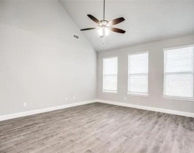 4146 Perch Drive - Photo Thumbnail 9