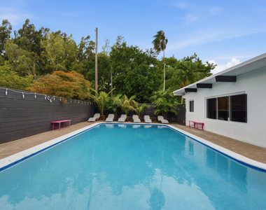 100 Ne 22nd Street - Photo Thumbnail 28